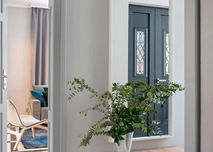 Landmark Luxe 2br With Parking Appartement Sofia